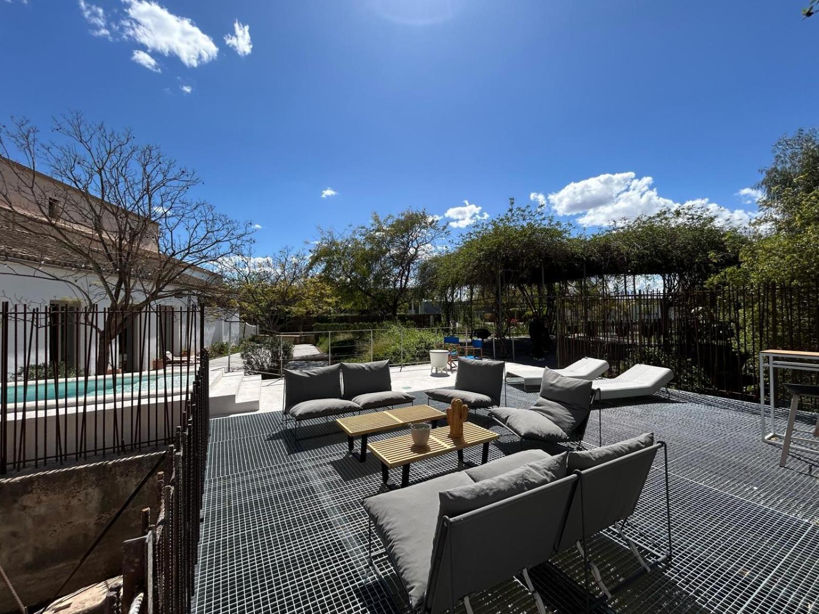 Apartamento En Molino Con Piscina 파테르나 외부 사진